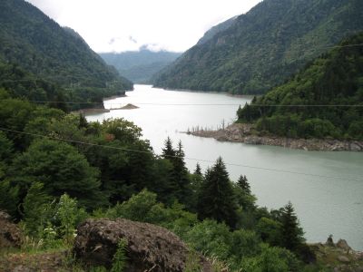Ülespaisutatud Inguri jõgi